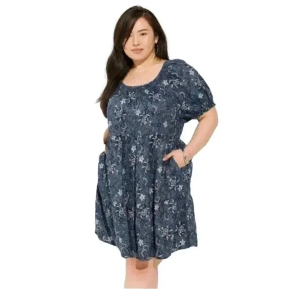 Torrid Mini Chambray Puff Sleeve Smocked Dress Plus Size 3X Blue Floral